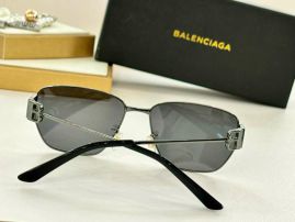 Picture of Balenciga Sunglasses _SKUfw56656030fw